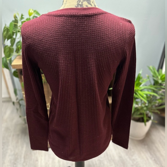 Loft Maroon Waffle Knit Top. Size small. - Picture 2 of 4